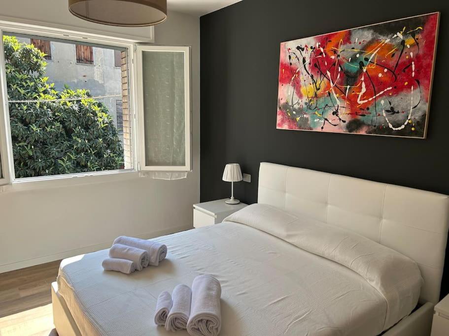 Appartamento Art X4 In Centre With Private Parking Padova